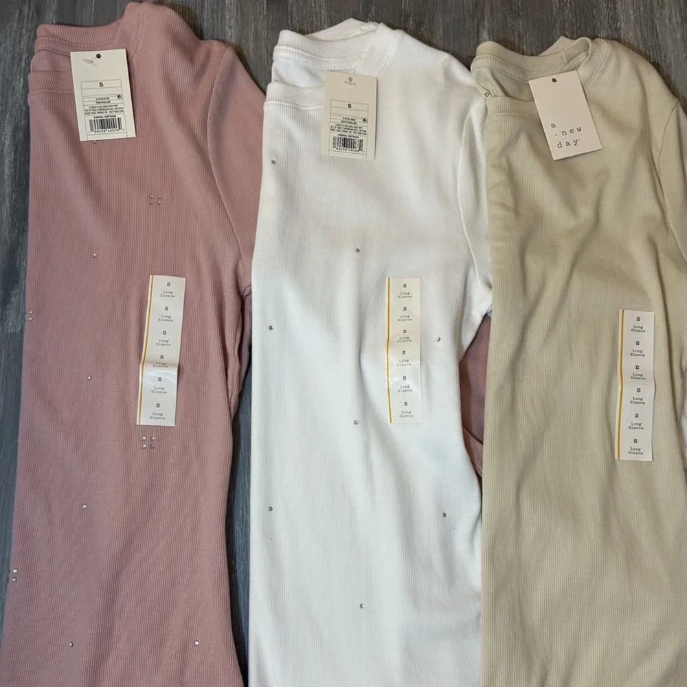 NWT Women’s A New Day Bundle, 3 long sleeve shirts, Size Small - Picture 15 of 15